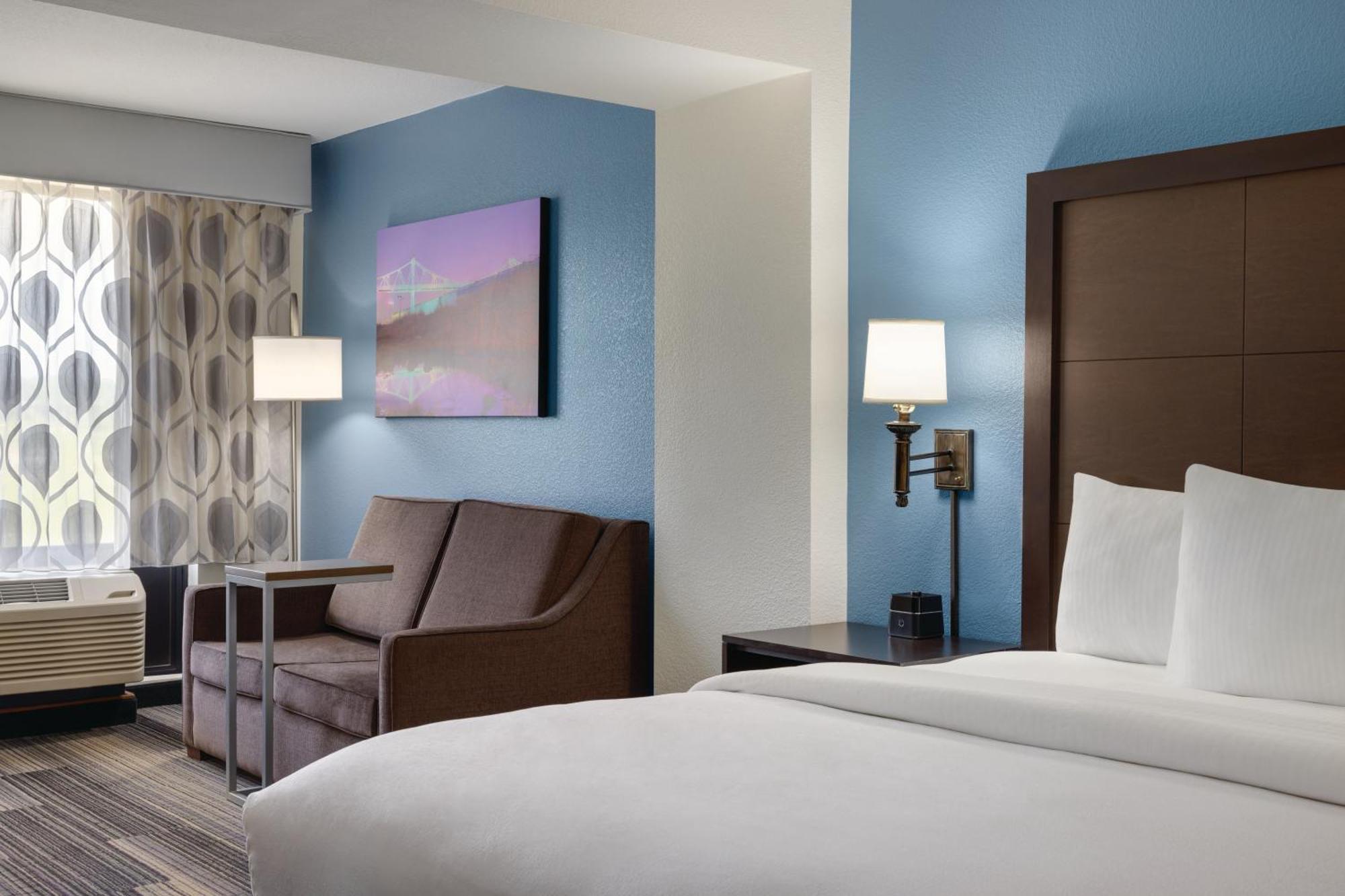 La Quinta By Wyndham Springfield Airport Plaza Exterior foto