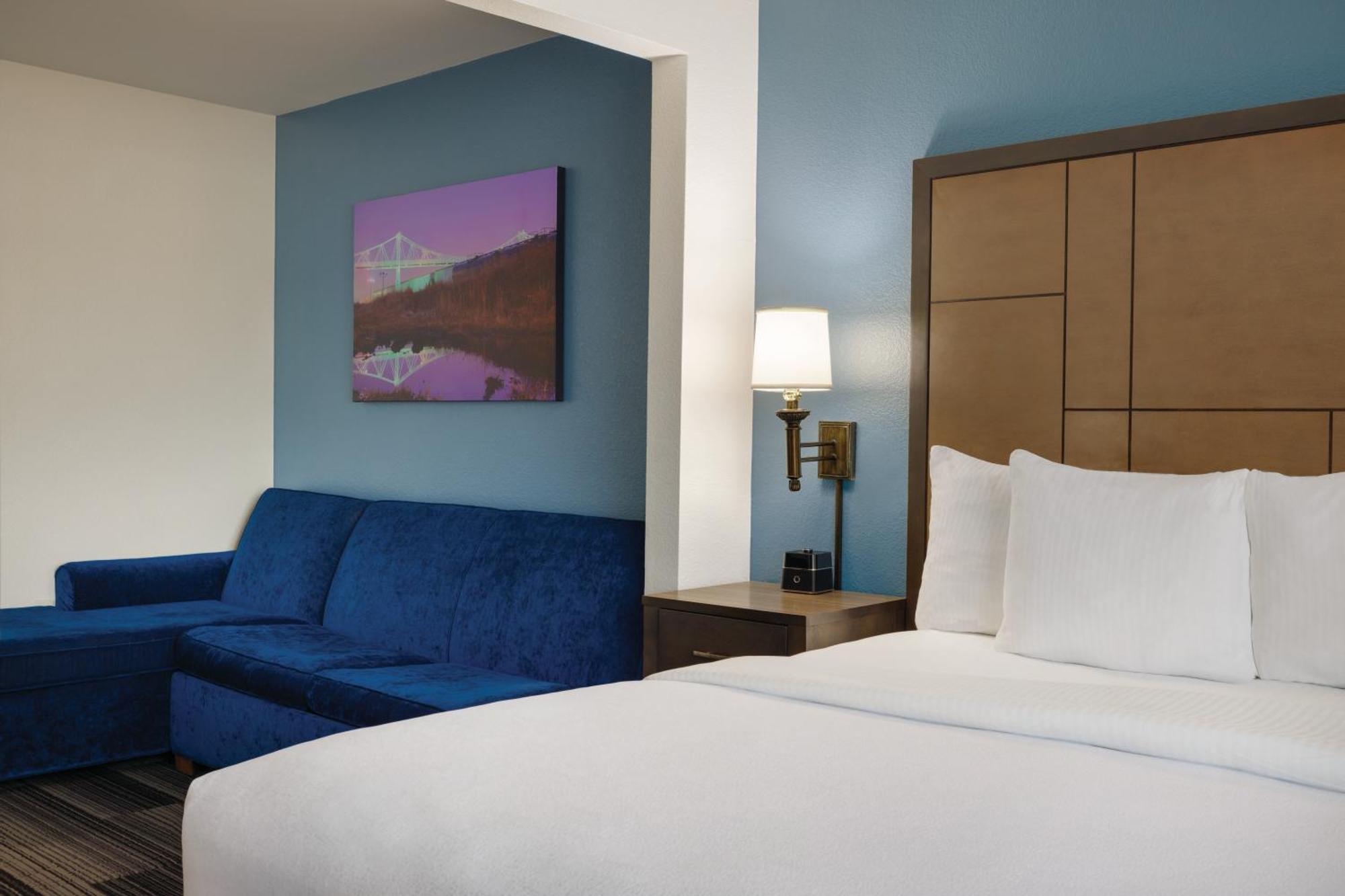 La Quinta By Wyndham Springfield Airport Plaza Exterior foto