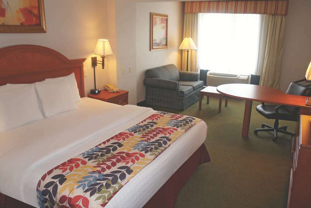 La Quinta By Wyndham Springfield Airport Plaza Quarto foto