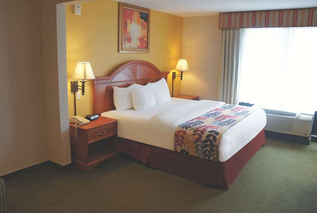 La Quinta By Wyndham Springfield Airport Plaza Quarto foto