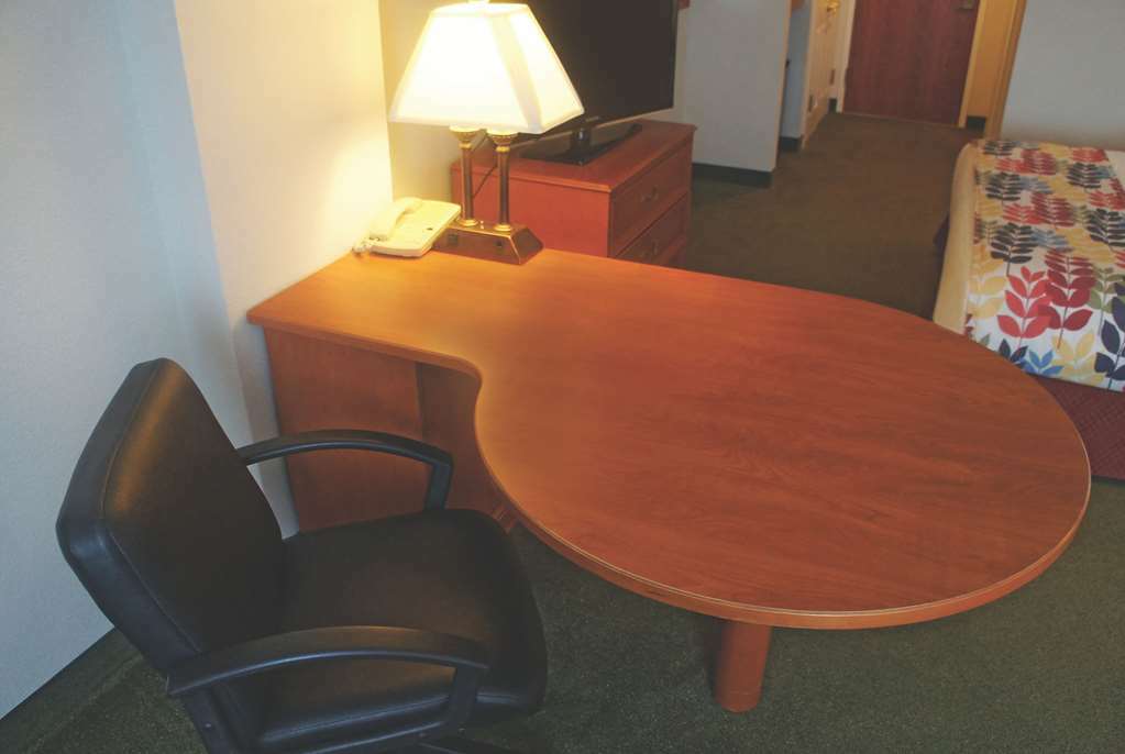 La Quinta By Wyndham Springfield Airport Plaza Quarto foto